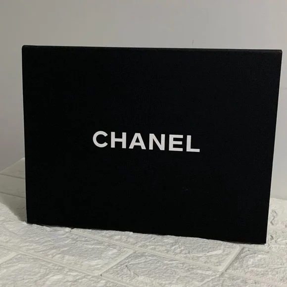 AESTHETIC HOME OFFICE DECORATION DESIGNER STORAGE BOX | BLACK WHITE | MATTE - Picture 2 of 4